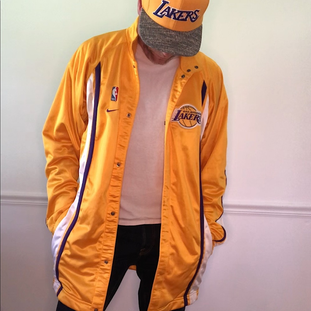 Los Angels Lakers warm up jacket